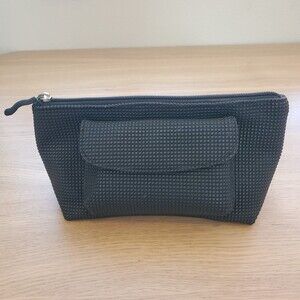 Urban Oxide Black Makeup Case